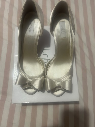 Untold ladies ivory satin - untold,