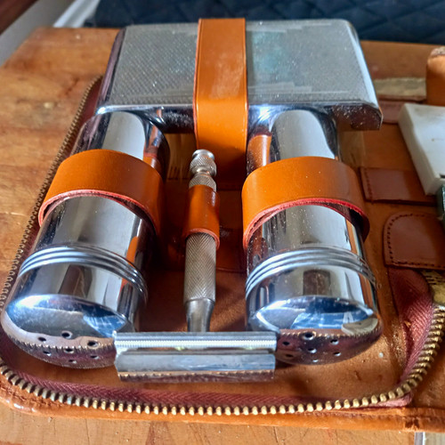 Vintage 1940s gillette shaving - 1940s,