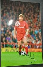 jan molby looks to pass the