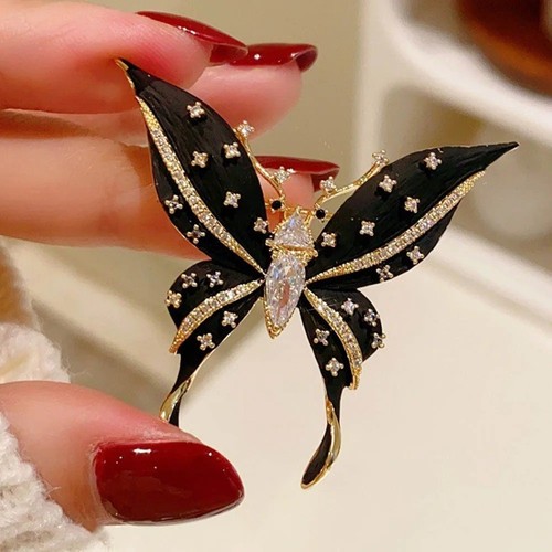 Vintage black enamel butterfly - black,
