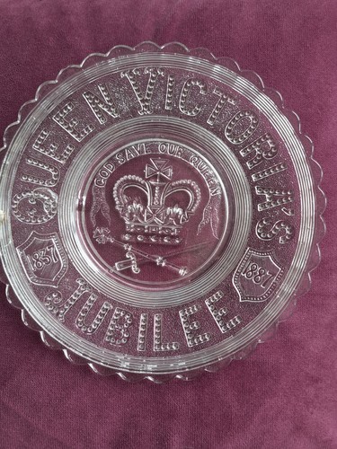 Antique pressed glass - pressed, plate