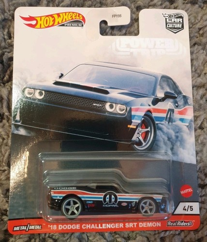 Hot wheels premium power - hot,