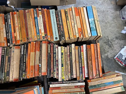 81x vintage paperback books - 81x,