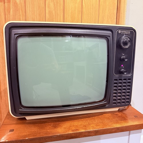 Vintage 1970 hitachi 40 - 1970’s,