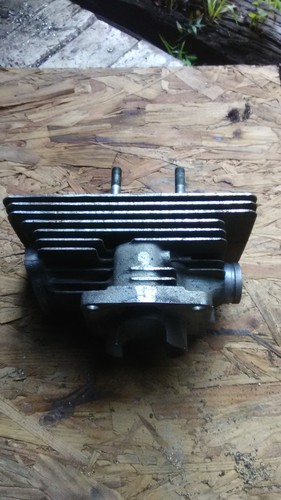 Suzuki gt550 cylinder - suzuki,