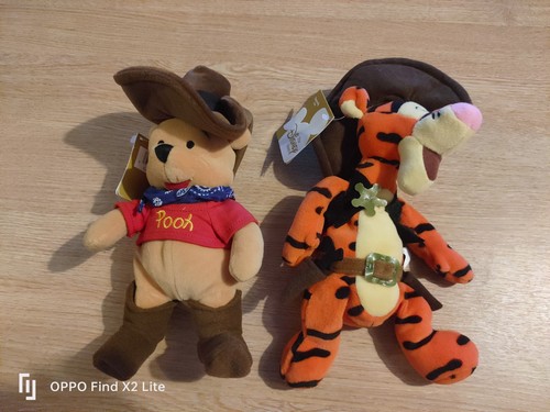 Winnie the pooh and tigger - winnie,