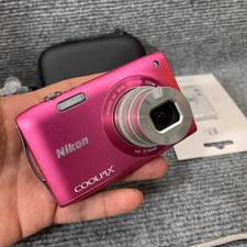 Nikon COOLPIX S3300 Strawberry