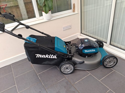 Makita lm004j 64v cordless - lm004j,