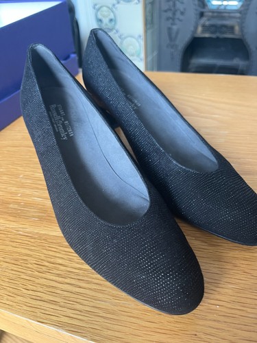 Stuart weitzman russell - stuart, &