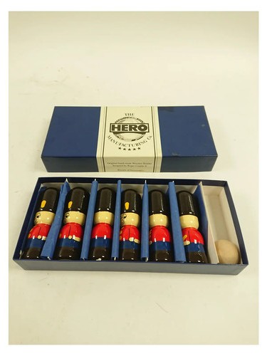Hero wooden guardsmen skittles - hero,