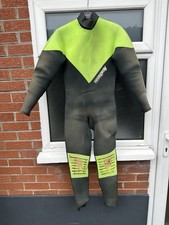 Seaspray gul 3 wetsuit - by,