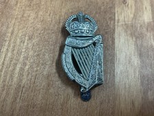 Military Cap Badge London Irish Rifles White Metal