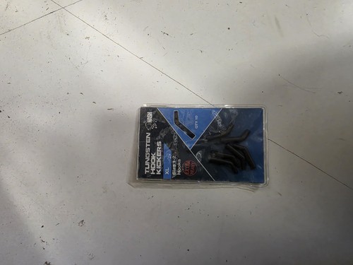 Nash hook kickers size 2 - kickers, xl
