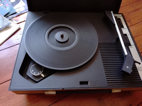Fidelity hf42 portable vinyl - fidelity,