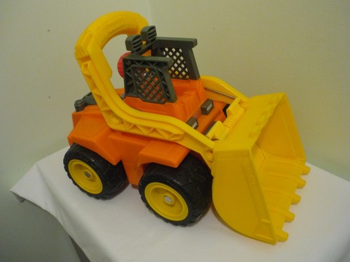 Fisher price scoop loader - scoop,