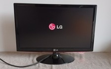 LG Flatron W2261VP-PF 21.5" Monitor - VGA / HDMI / DVI