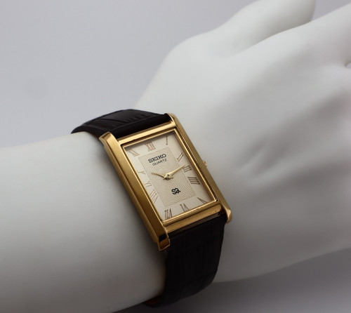 Vintage seiko slim tank quartz - slim,
