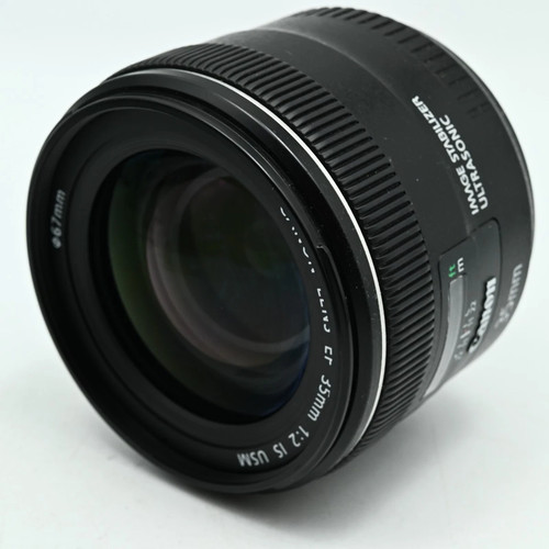 Canon 35mm is - ef, usm