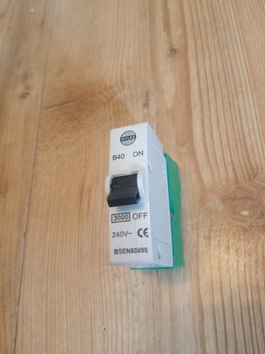 Wylex push plug b 40 - a,