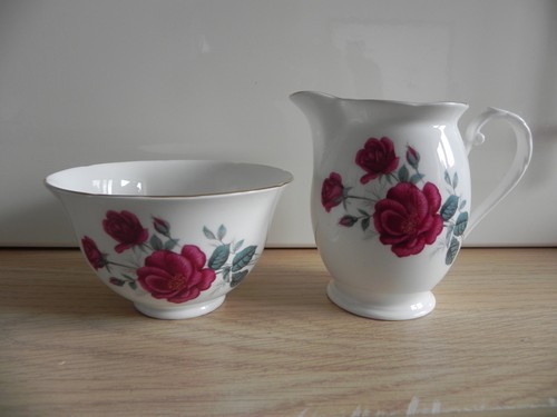 Vintage royal grafton bone - royal,