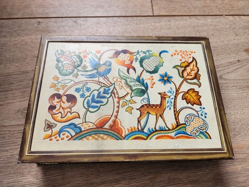 Vintage 1950s biscuits gift - vintage,