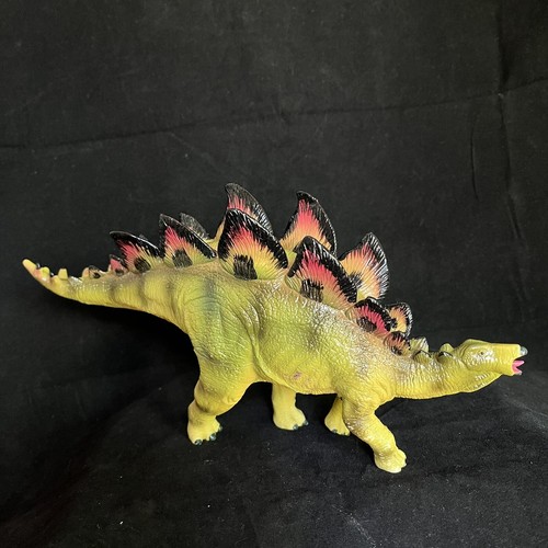 Stegosaurus toy dinosaur large - stegosaurus,