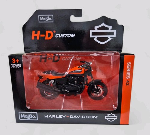 Maisto harley davidson 2011 - harley,