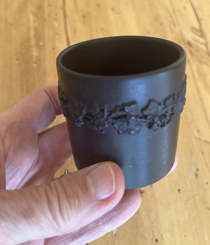 Wedgewood black basalt - wedgewood,