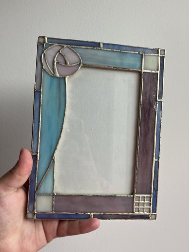 Mackintosh style rose - style,
