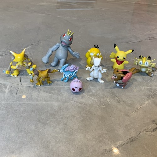 Bundle pokemon figures - bundle, of