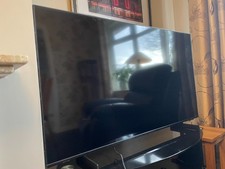 Samsung TV UE43AU8000 used -