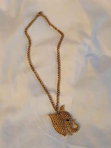 1970 trifari gold - 1970's,