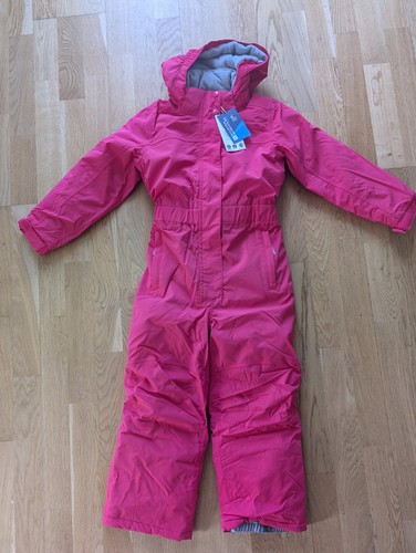 New pink mountain - pink, warehouse