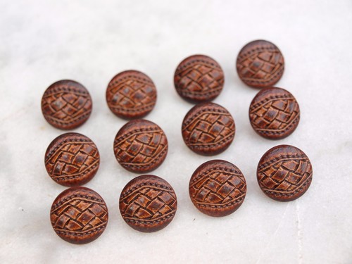 12x tan brown - 12x, plastic