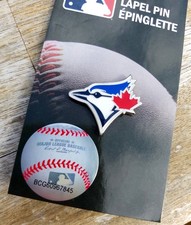 Official TORONTO BLUE JAYS Pin Badge Baseball Lapel Epinglette Canada org1