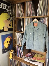 Men’s Levi trucker Cord  Jacket Small Excellent Condition Lt Green