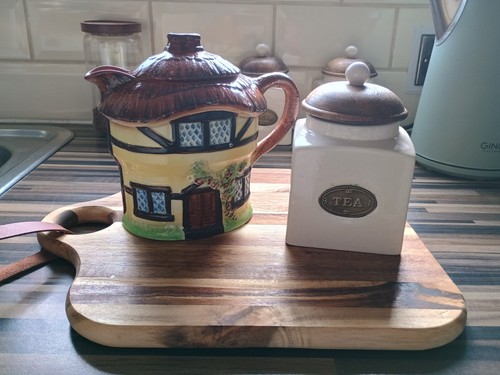 Devon cobb teapot burlington - cobb,