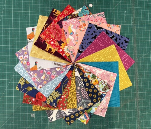 Charm pack 40 squares - pack,