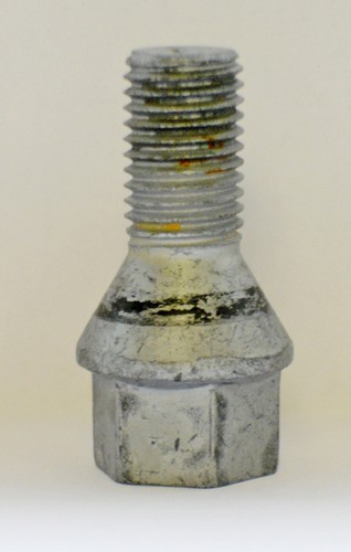 Peugeot 107 steel wheel bolts - 107,