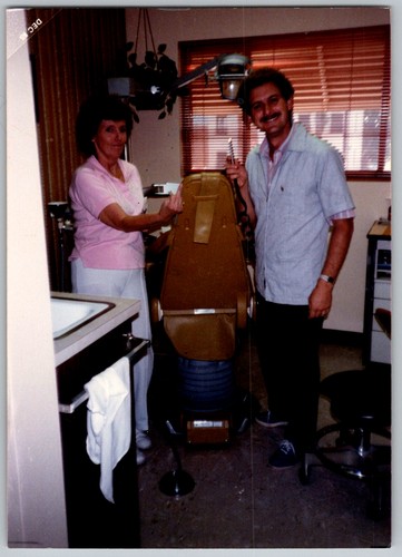 Vtg color snapshot dentist - vtg,