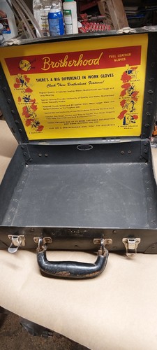 Rare vintage 1940s wells - rare,