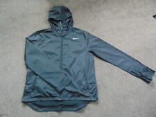 Ladies Nike Essential