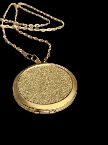 Large vintage gold tone - vintage, gold-tone