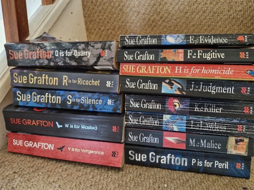 Sue grafton alphabet - sue, :