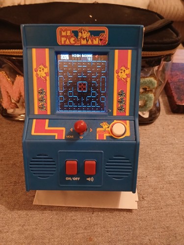 Basic fun pac man - basic, pac-man