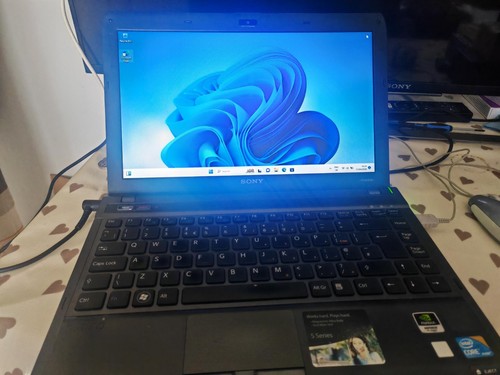 Sony vaio windows laptop - sony,