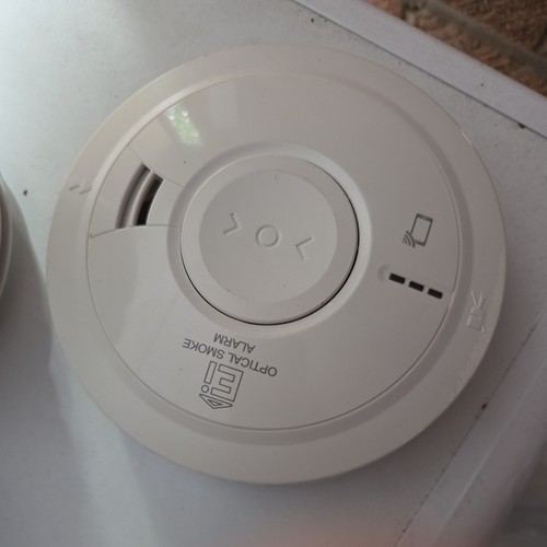 Aico ei3016 mains - mains, powered