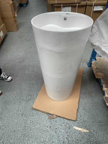 Clearance sample bathroom - -,