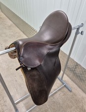 Stubben All Purpose Saddle Brown 17" w/ Suede Knee Pads