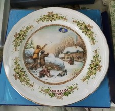 Aynsley 1985 Christmas Wall Plate Snowballing